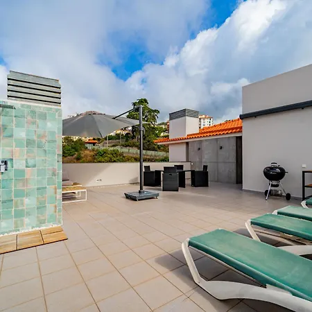 Apartment Garajau Ocean Garden View